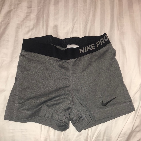 Nike Pants - nike pro spandex